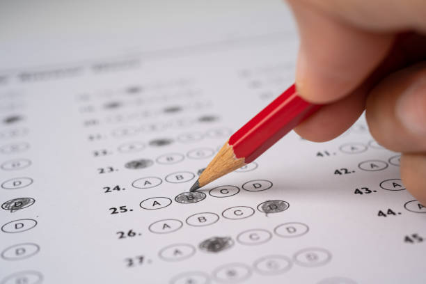 istock Answer sheets with Pencil drawing fill to select choice, education concept 1281677646