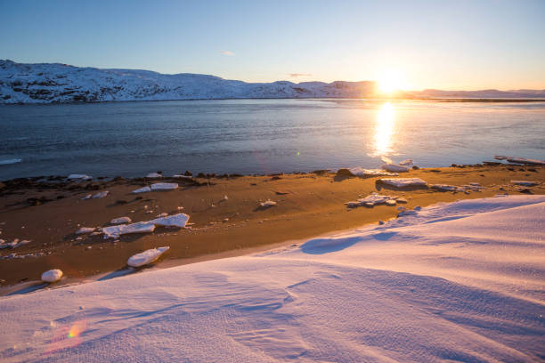 istock Guba Voronya river. Kola Peninsula winter landscape 1281711825