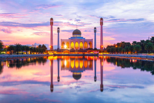 istock Landscape of beautiful sunset sky at Central Mosque. 1281811461