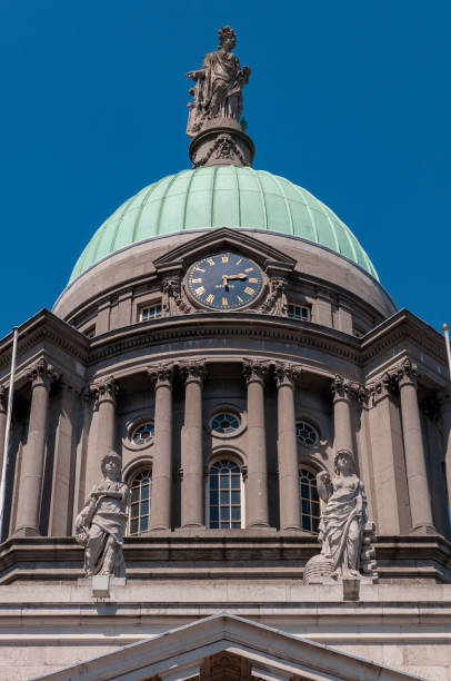 istock Irlanda, Dublino, The Custom House 1281946473