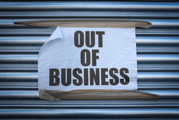 sinal fora do negócio - going out of business closed business closed for business - fotografias e filmes do acervo