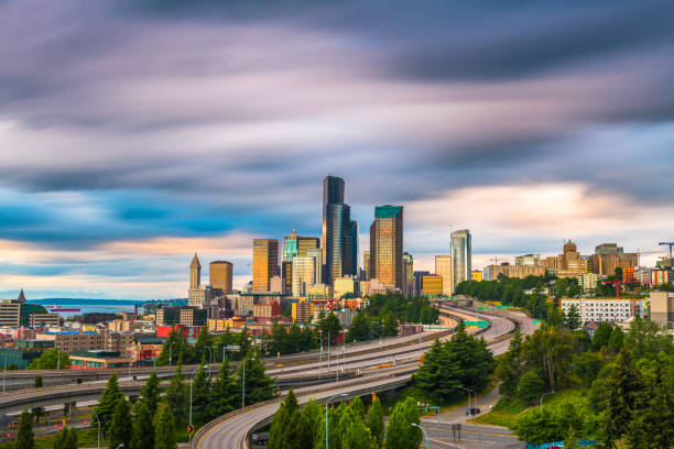 istock Seattle, Washington, USA Downtown Skyline 1281988434