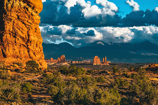 The Arches National Park in Utah, United States, has thousands of natural red rock arches, pinnacles and giant balanced rocks.