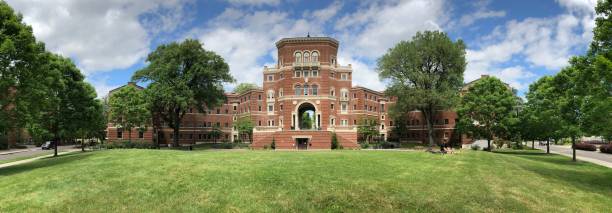 Weatherford Hall, OSU, Corvallis, Oregon Built in 1928, Weatherford Hall is the campus icon of the Oregon State University campus. This historic structure, set in the center of campus, is elaborately designed and detailed. oregon state university stock pictures, royalty-free photos & images