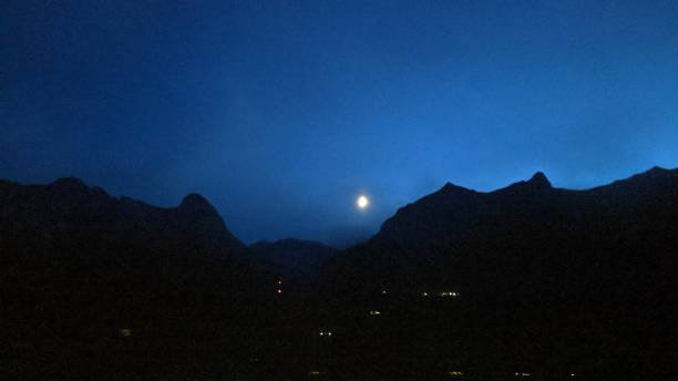 istock Moon over the Rockies (ph1) 1282161378