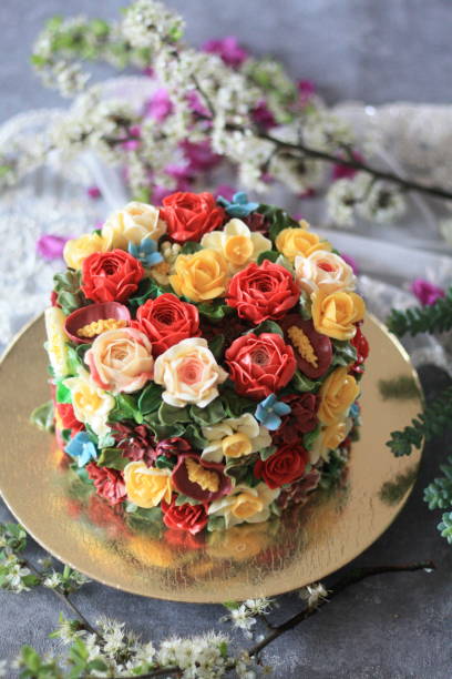 istock Buttercream Flower Cake - 3 1282182609