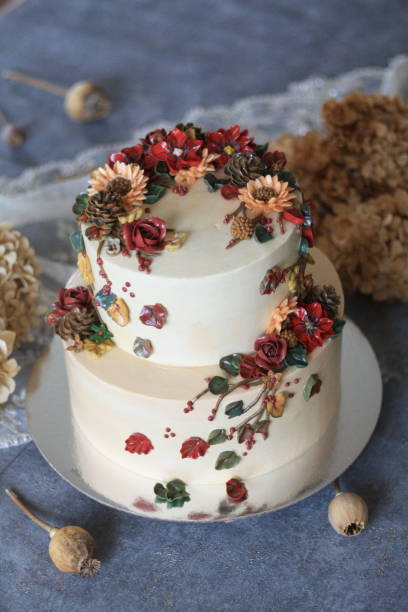 istock Autumn Buttercream Flower Cake 1282182619