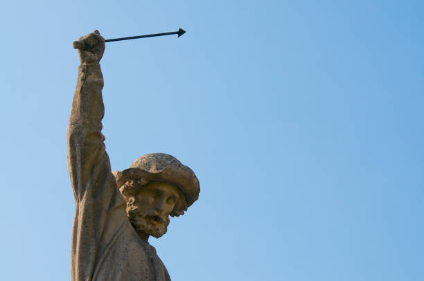 william tell statue in lugano - helvetic imagens e fotografias de stock