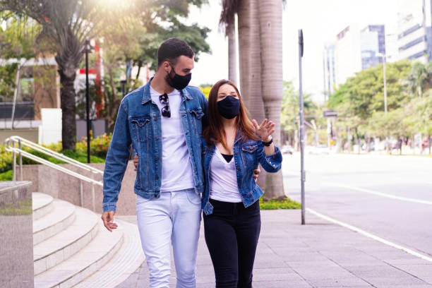 istock Two friends in Sao Paulo 1282226242