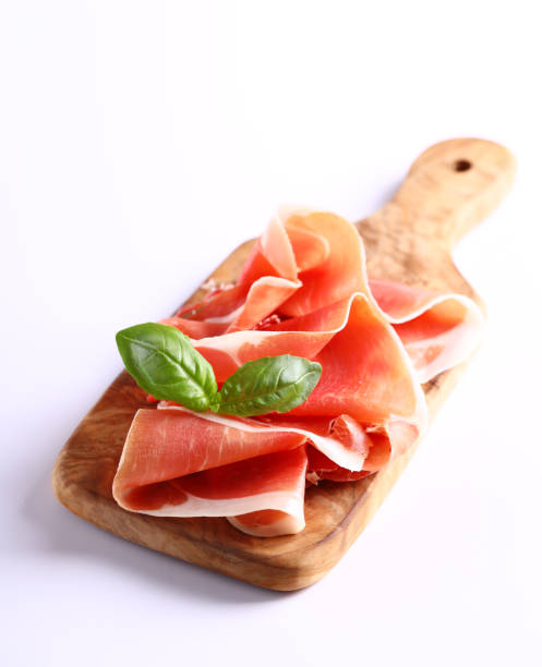 итальянская пармская ветчина - prosciutto ham meat parma ham стоковые фото и изображения