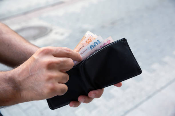 istock The man who took money 1282445382