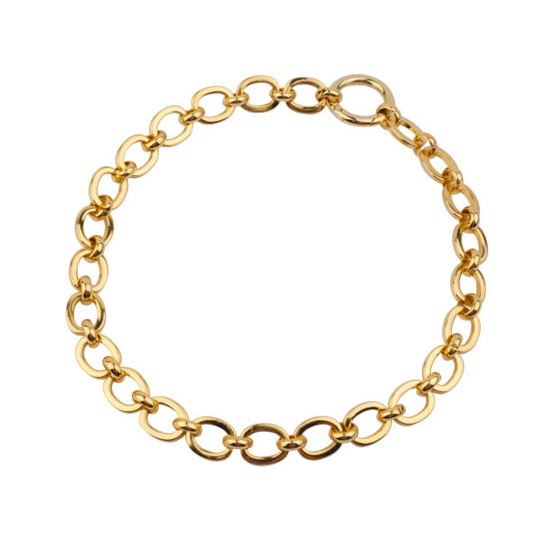 браслет на запястье женщин золотой цепи изолированы - bracelet стоковые фото и изображения