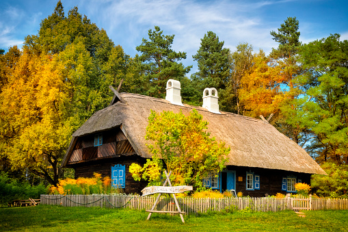 Brittany, Ile aux Moines island in the Morbihan gulf, typical houses in the village