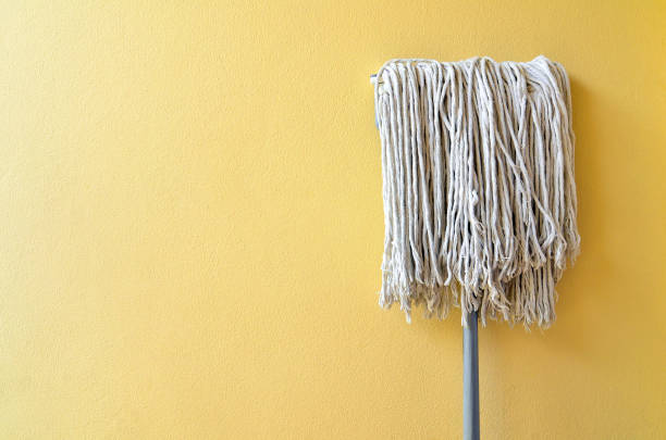 mop head at the wall after cleaning.
