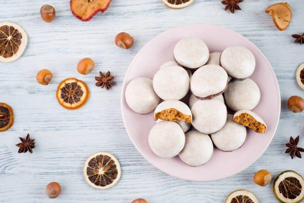 istock Pepper nuts, traditional german christmas sweets, nuremberg gingerbread 1282575908