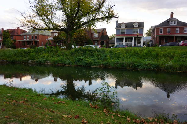 istock River and Houses 1282589386