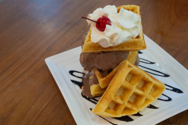 istock Honey Santos and green tea ice cream. 1282594458