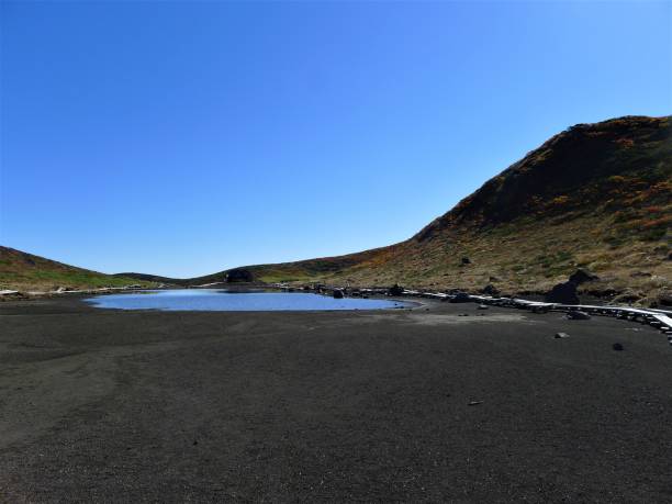 istock 100 famous/best mountains in Japan 1282595154