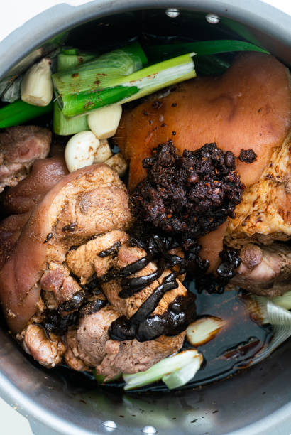 istock Chinese stewed pork 1282629943