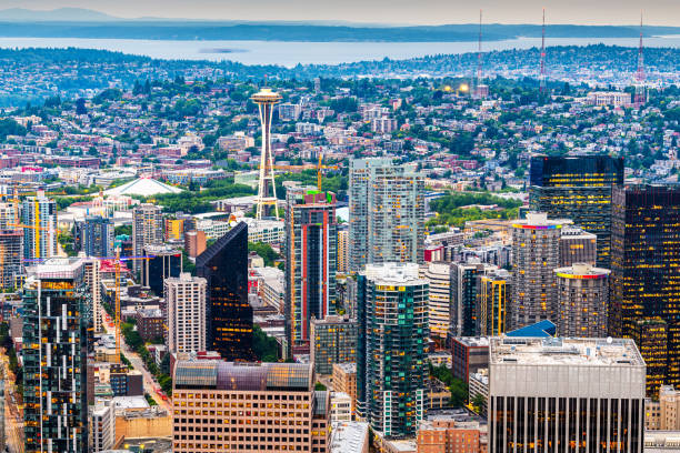 istock Seattle, Washington, USA Rooftop Skyline 1282680165