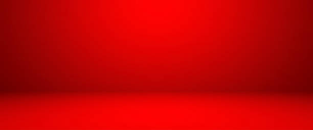leeren roten studiozimmer, als hintergrund für ihre produkte anzeigen - red background stock-grafiken, -clipart, -cartoons und -symbole