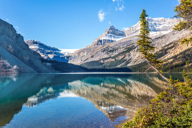 istock Rocky Mountains, Glacial lake Bow 1282841710