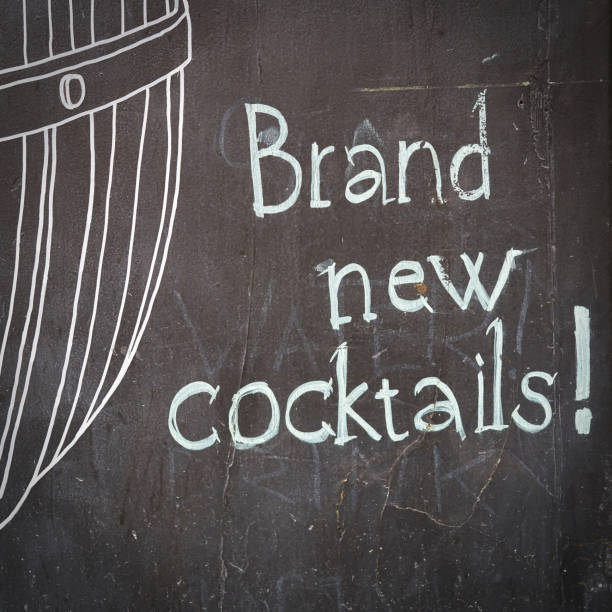 istock brand news Cocktails 1282883020