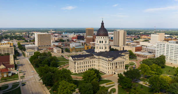 Few are around on Sunday at the Kansas state capital building in Topeka KS An aerial view of the capital statehouse grounds in Topeaka Kansas USA kansas photos stock pictures, royalty-free photos & images