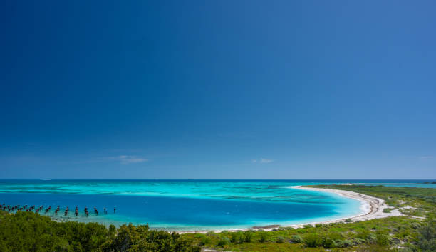 istock Bay and Bird Sanctuary on Dry Tortugas 1283026047