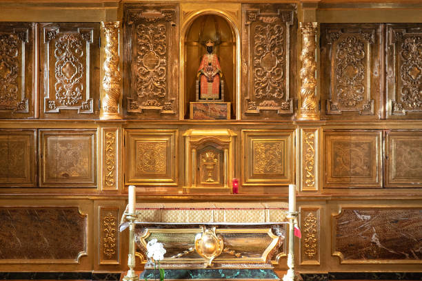 istock detail of a catholic church 1283059352