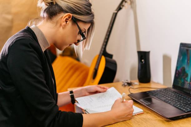 istock Businesswoman working 1283082918