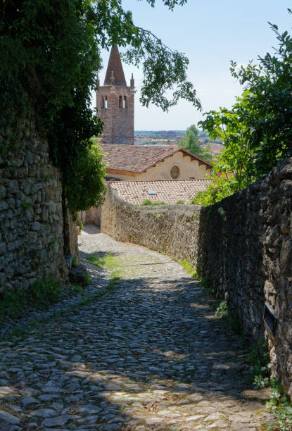 istock From the Castle to Town in Soave 1283173938