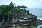 tanah-lot-tempel.jpg?b=1&s=170x170&k=20&c=ZAwFf5Pg0x-meFRtmj6yNTzYeGZyuPD5fAg8pX_bUSU=