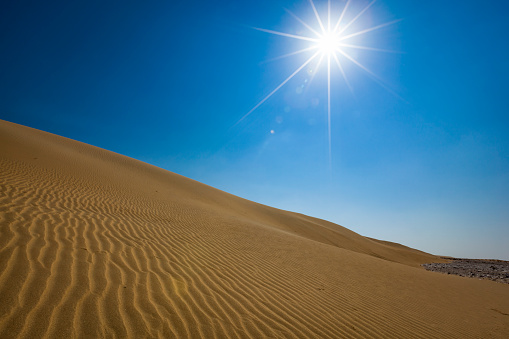 hot desert sun in qatar.