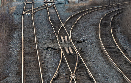 Railway track switch system for multiple lanes, view from top