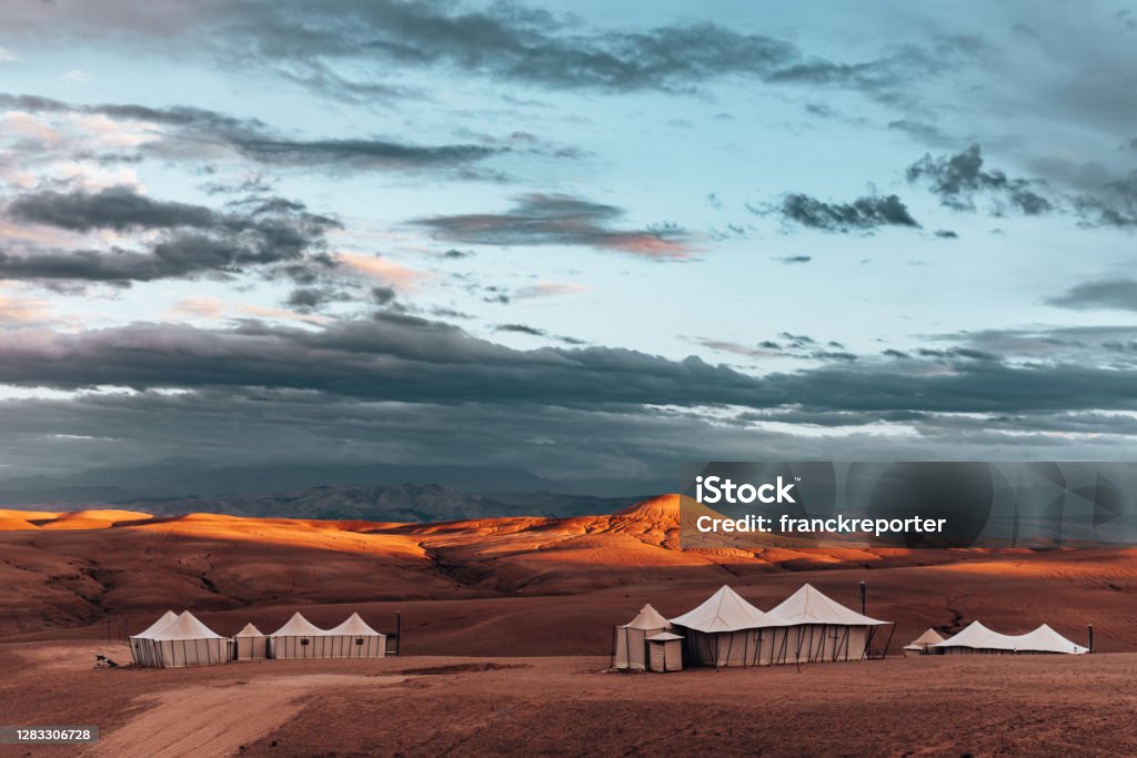 berber tent in the sahara desert Desert Area Stock Photo