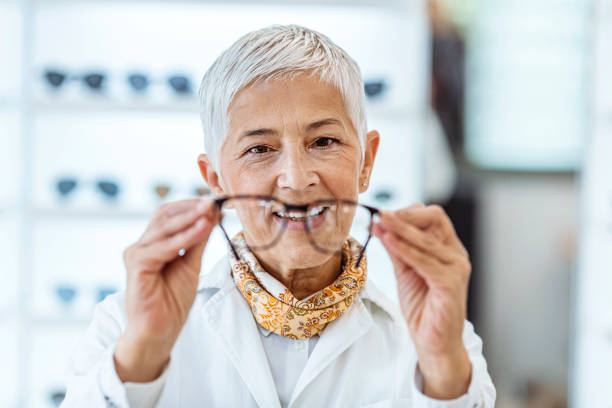 istock Glasses makes you look even smarter 1283327441