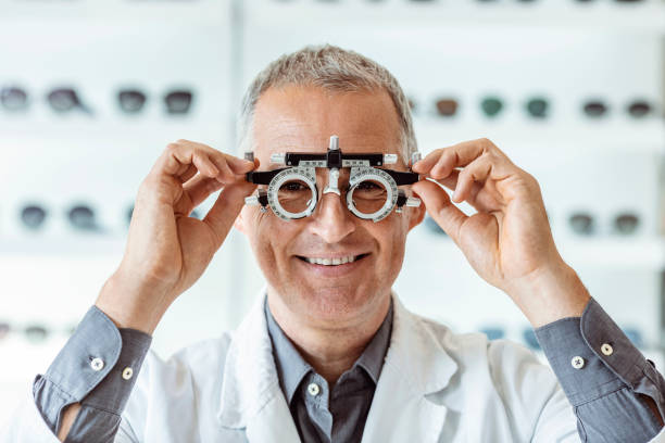 istock See the world through your optometrist's eyes 1283327522