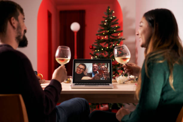istock Couple celebrating Christmas in quarantine. 1283329818