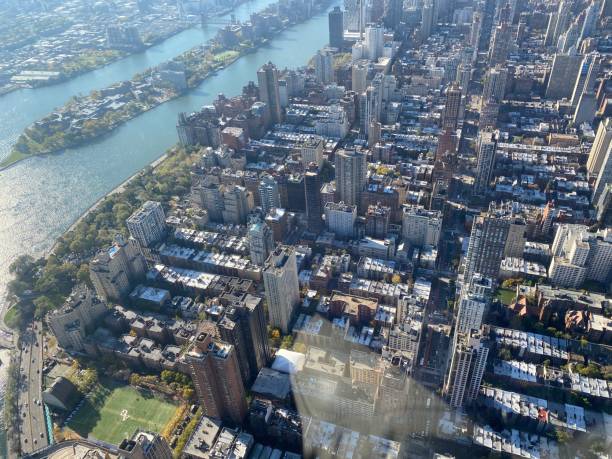 istock New York by helicopter 1283346662