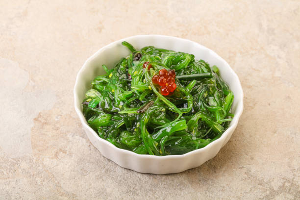 istock Asian traditional chukka salad in the bowl 1283371991