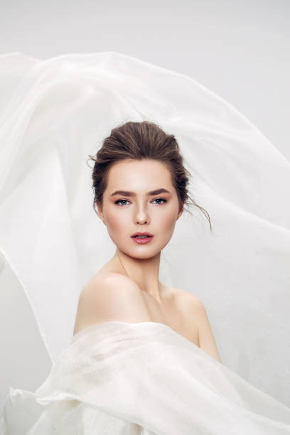 hermosa mujer - bridal portrait fotografías e imágenes de stock