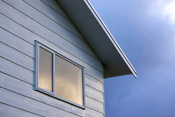 istock house against moody sky 1283397515