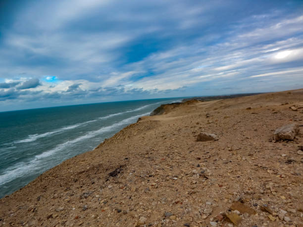 rubjerg knude cambia la duna entre l'nstrup y lukken (dinamarca). - løkken fotografías e imágenes de stock