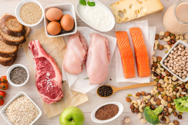 dieta equilibrata sfondo alimentare.. nutrizione, concetto di cibo pulito. concetto alimentare di proteine e bodybuilding - proteina foto e immagini stock