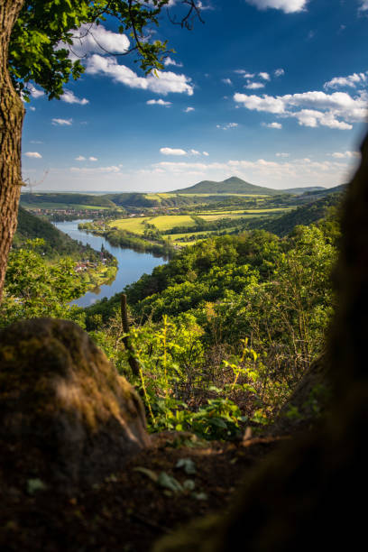 tierras arriba de bohemia central - elbe valley fotografías e imágenes de stock