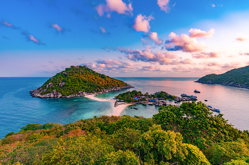 Sunrise  at Koh nang yuan island,Surat thani,Thailand