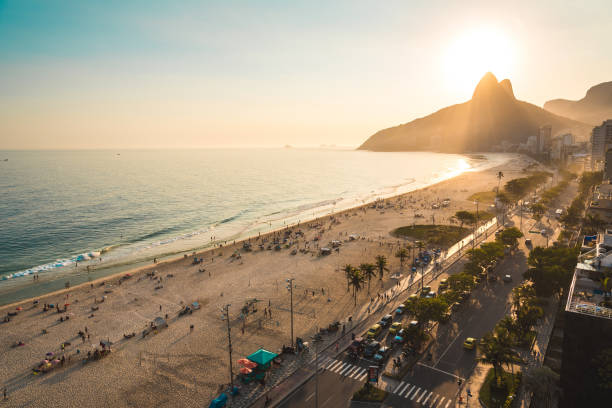 istock Sunset at Ipanema Beach in Rio de Janeiro 1283547247