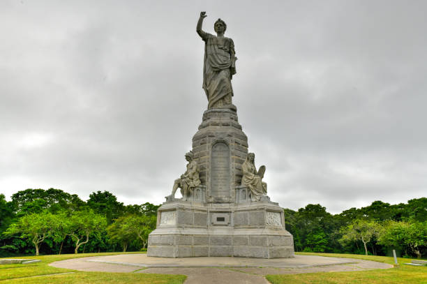 narodowy pomnik przodków - plymouth, massachusetts - plymouth rock zdjęcia i obrazy z banku zdjęć