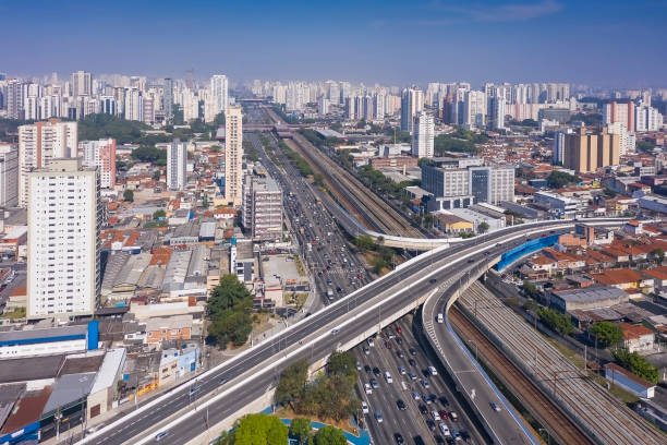 aerial view of avenida radial leste, in the eastern region of the city of sao paulo, brazil - east imagens e fotografias de stock